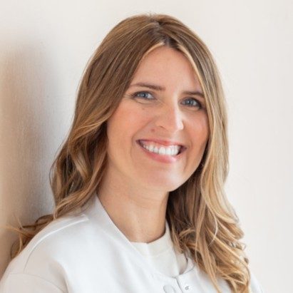Portrait of CEO and Co-Founder Dr. Lilian Rettegi